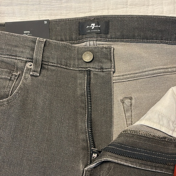 👖BNWT 7 For All Mankind Jeans 31X32👖 - Picture 3 of 11